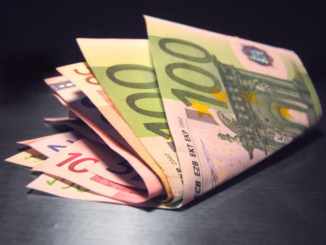 gling gling bulletin paie billets euros argent calcul pcinpact